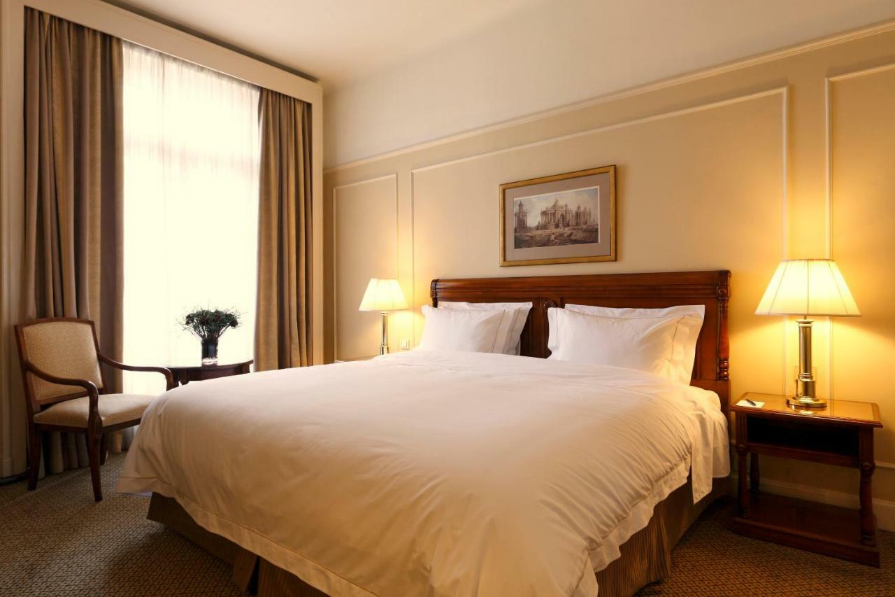 Deluxe Family Suite